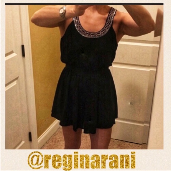 The clothing co. beaded romper black M - Picture 4 of 7